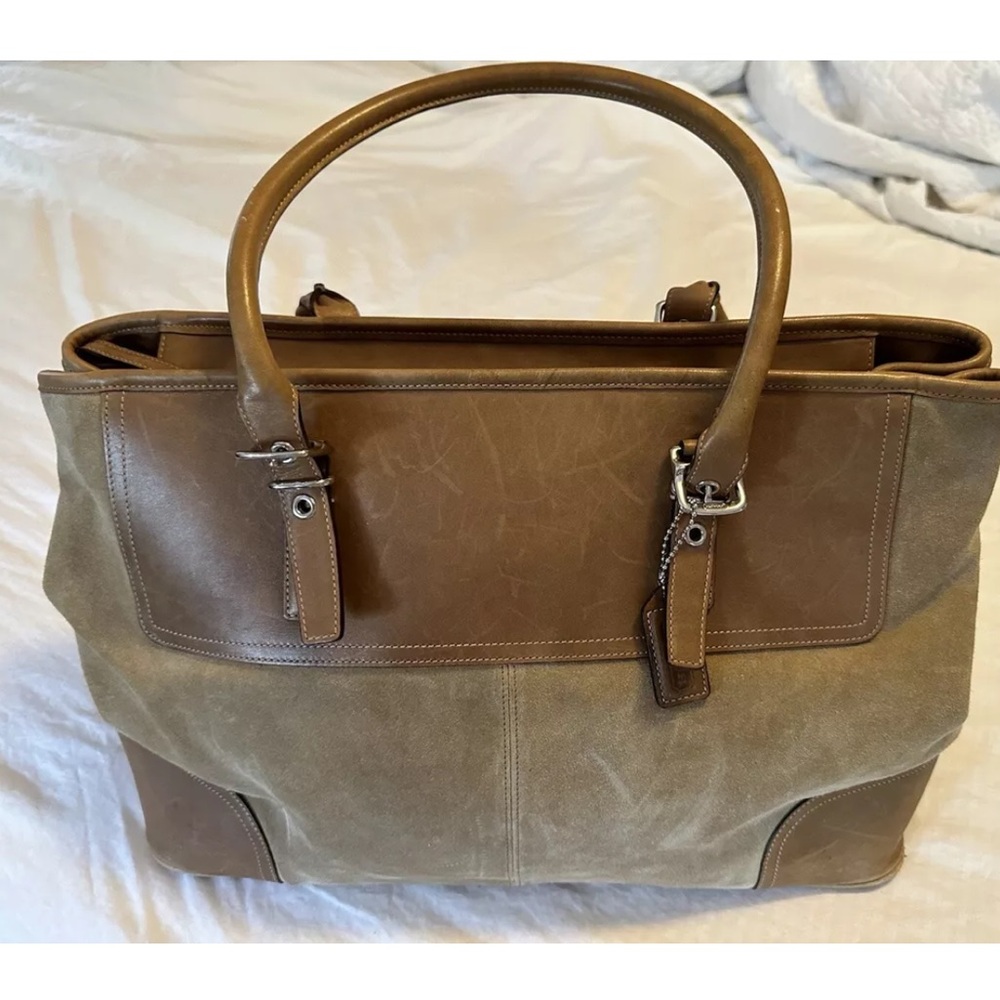 Wonderful, Vtg. suede & leather Coach tote bag. Secure, zip & studs, nearly new.